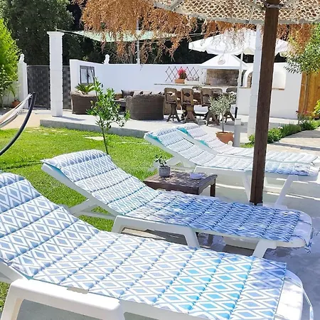 Aura, Kanalia Corfu * Corfu (city)
